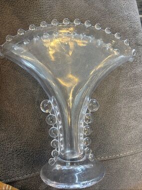 Imperial glass candlewick fan vase